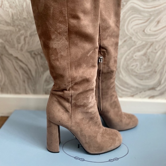 Prada Boots - Picture 4 of 7